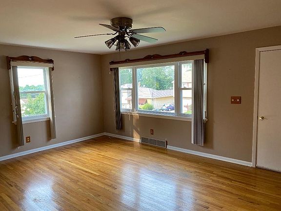 4th image of 4138 Brandes St