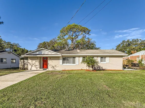 1009 Perkins St, Leesburg, FL 34748