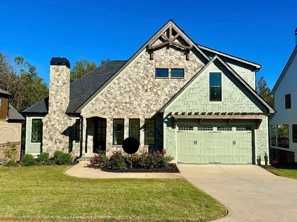 1015 Tudor Cottage Trl, Boiling Springs, SC 29316