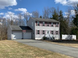 41 Hardwood Dr, Hermon, ME 04401