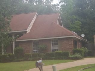 146 Foxwood Cv, Jackson, MS 39272