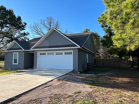 2nd image of 116 Caney Pl Lot 8