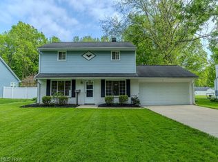 8828 Edgehill Rd, Mentor, OH 44060