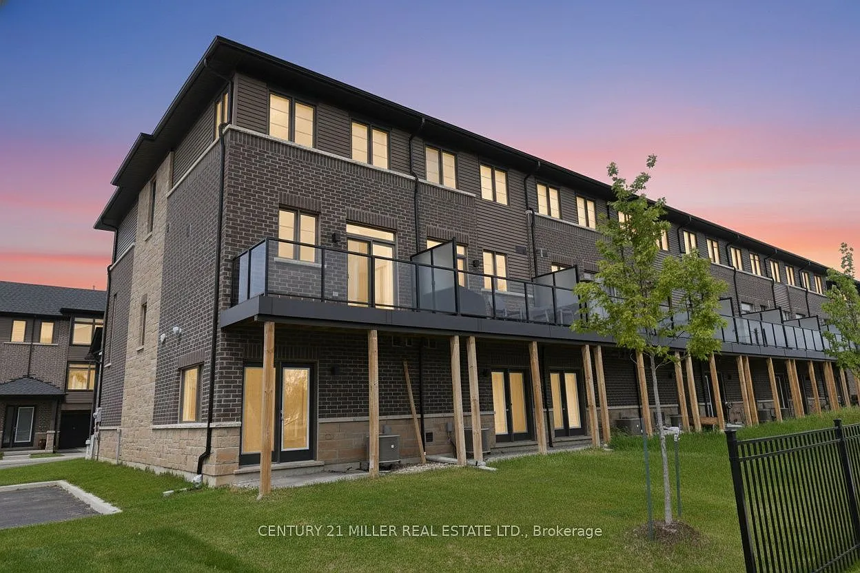3 bed, $2,500 — Photo 2