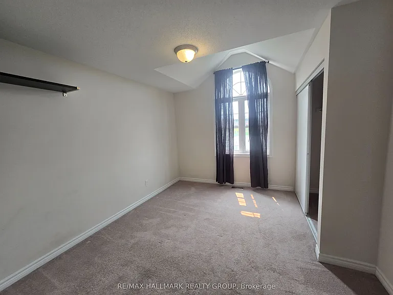549 Ensatina Cres — Photo 24