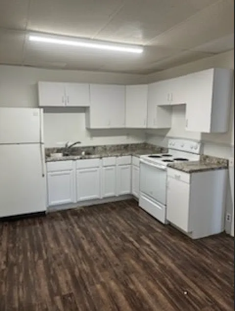 618 Central Ave N #2