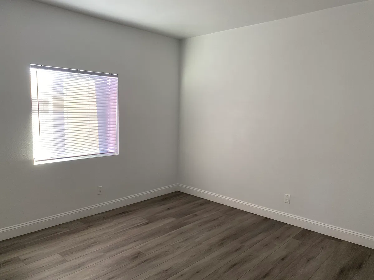 Building Photo - 10942 Westmore Ct