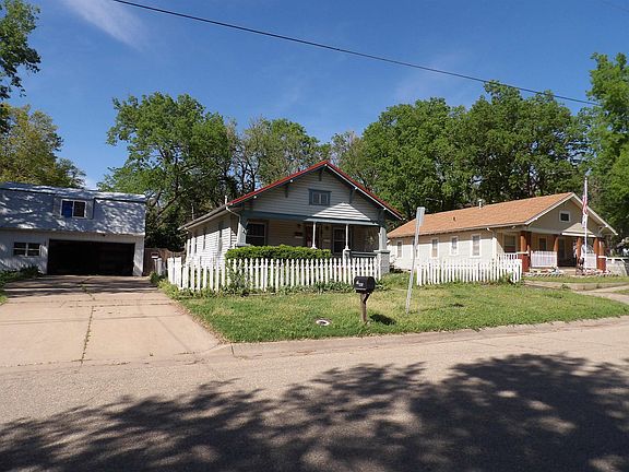 2nd image of 1114 W Olive Ave