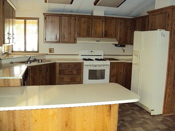 4th image of 30671 Palmetto Palm Ave