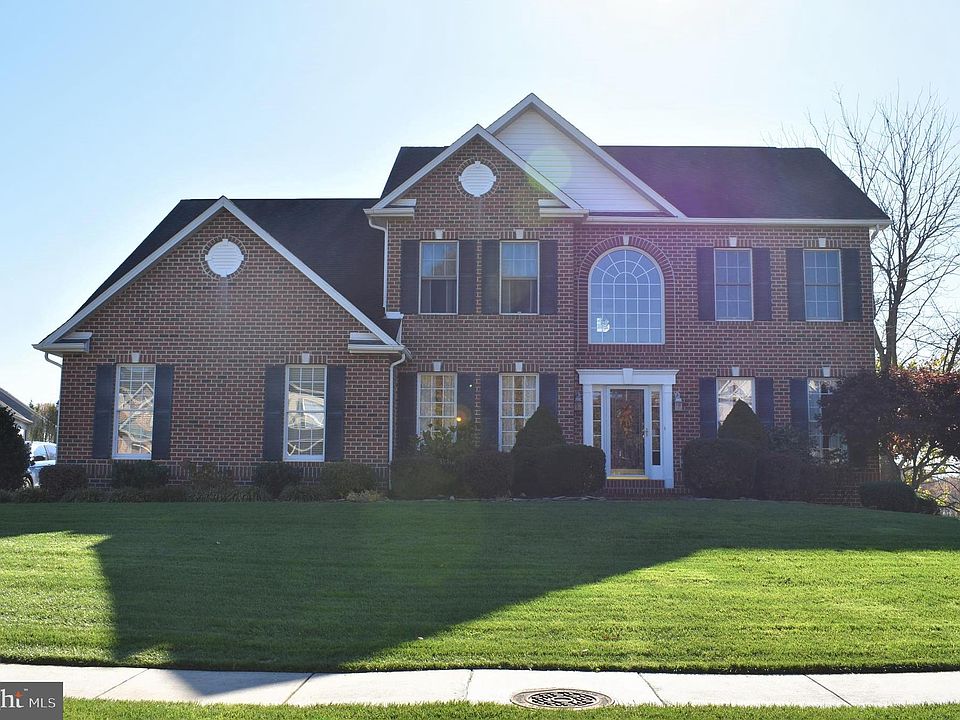 1st image of 1204 Cloverfield Ct