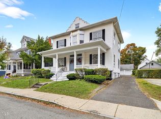 6 Hawthorne Ave, Troy, NY 12180