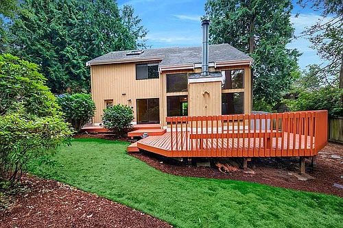 11704 NE 73rd St Photo 1 11704 NE 73rd St Photo 1