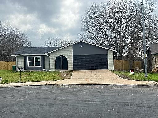 1st image of 5366 Vista Glen St