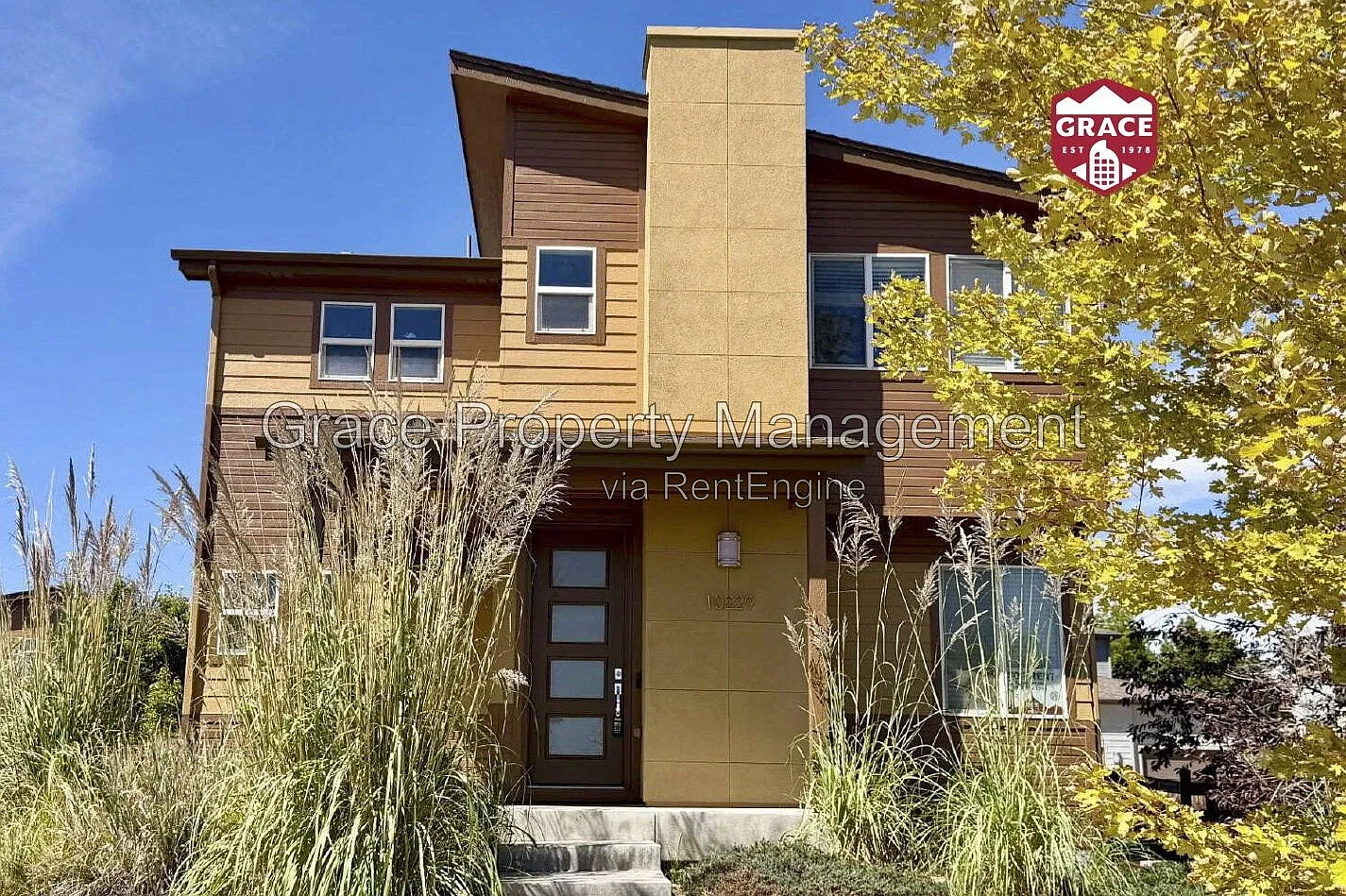 3 bed, 2.5 bath, 1929 sqft, $2,940 — Photo 1