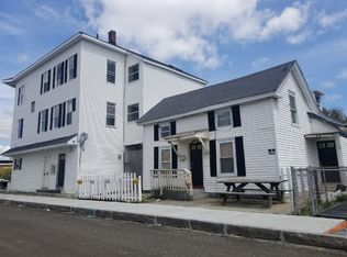 13 Douglas St APT 3, Worcester, MA 01603