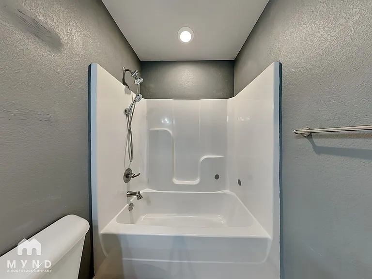 480 Holly St — Photo 20
