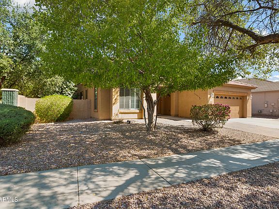 3rd image of 13636 W MAUNA LOA Lane