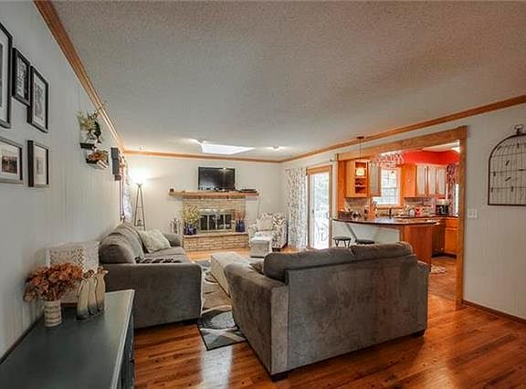 3rd image of 4308 Briarcliff Ave