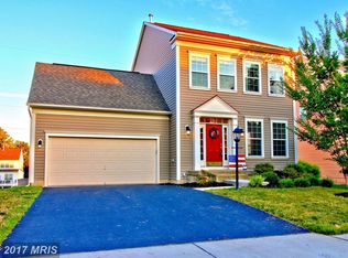 8917 Kingbird Ct, Gainesville, VA 20155