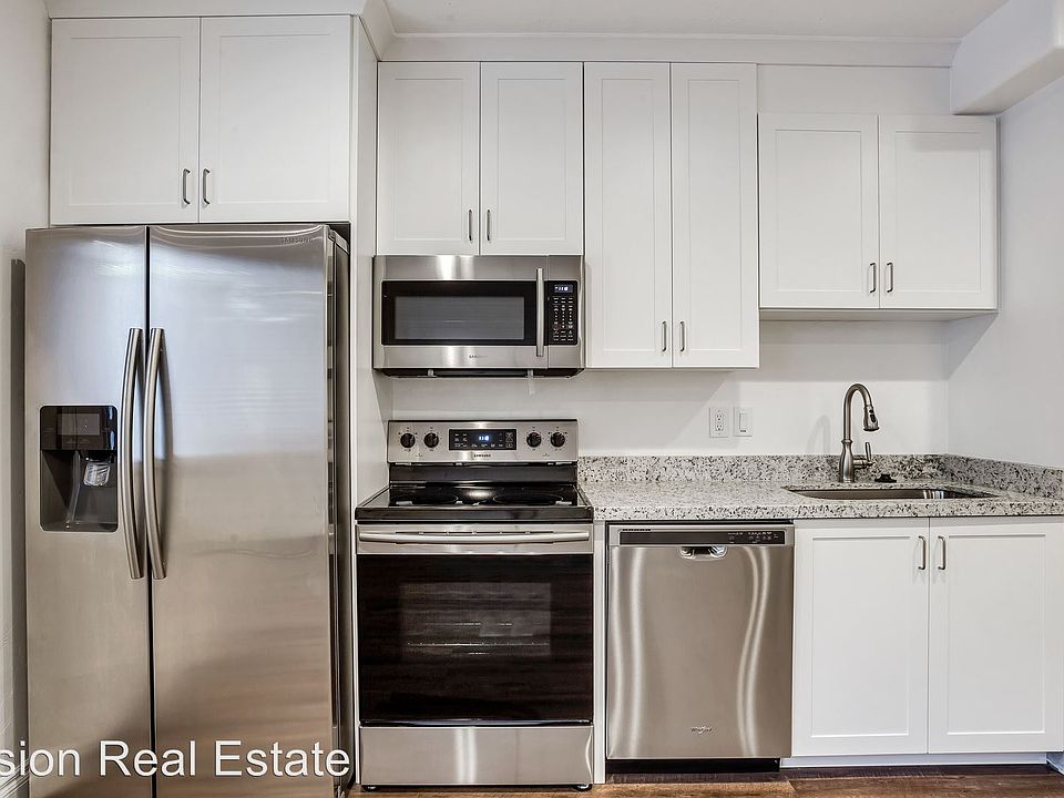 1st image of 38 E Siena Dr