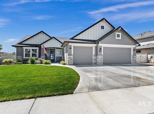3887 Riva Capri St, Meridian, ID 83646