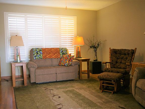 4th image of 8102 E Lindner Ave