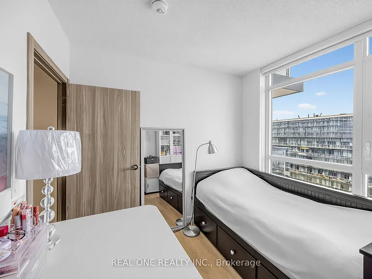 38 Widmer St #3501 — Photo 19