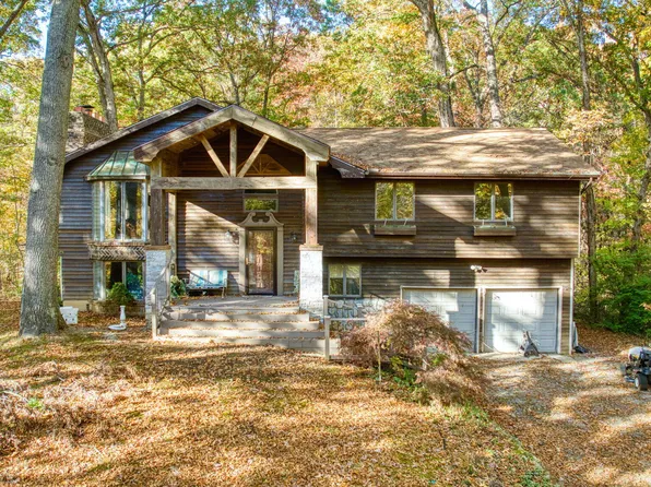 270 Wood Hills Dr, Concord, MI 49237