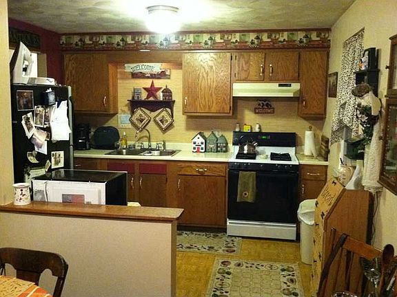 5th image of 115 Collinhill Pl