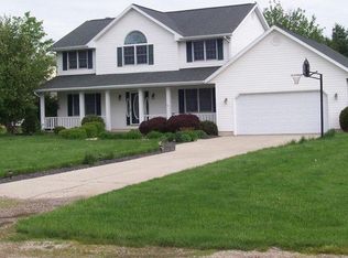 14522 N Amber Ln, Effingham, IL 62401