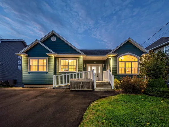 103 Claudia Cres, Middle Sackville, NS B4E 0C5