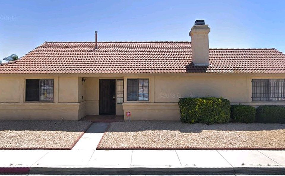 1st image of 853 Ensenada Dr