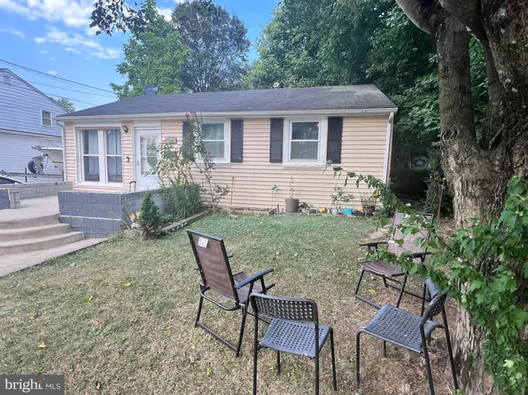 7818 Glenarden Pkwy, Lanham, MD 20706