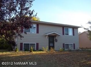 736 26th St NW, Bemidji, MN 56601