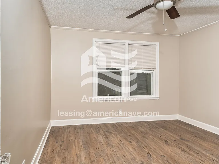 15881_013_wm_-_bedroom_13369202.jpg