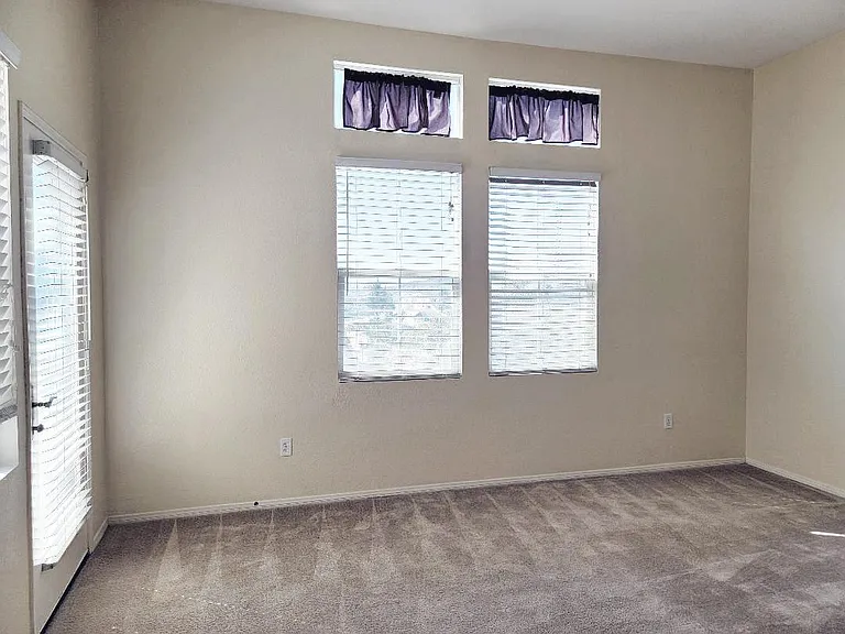 15431 Park Point Ave #102 — Photo 10
