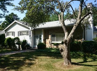 91 Lagrange St, Brookline, MA 02467