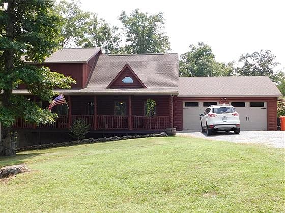 2nd image of 612 Hill Top Dr