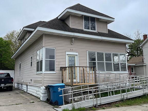 3rd image of 315 Catawba Ave