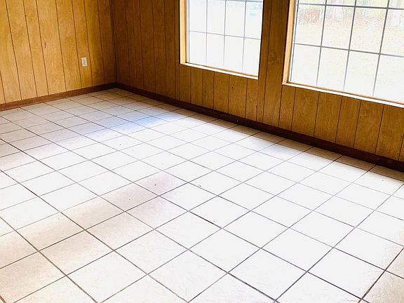 5th image of 3017 Fredericksburg Dr