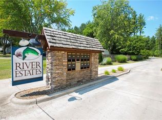 S/l 4 Timber Ridge Rd, Grafton, OH 44044