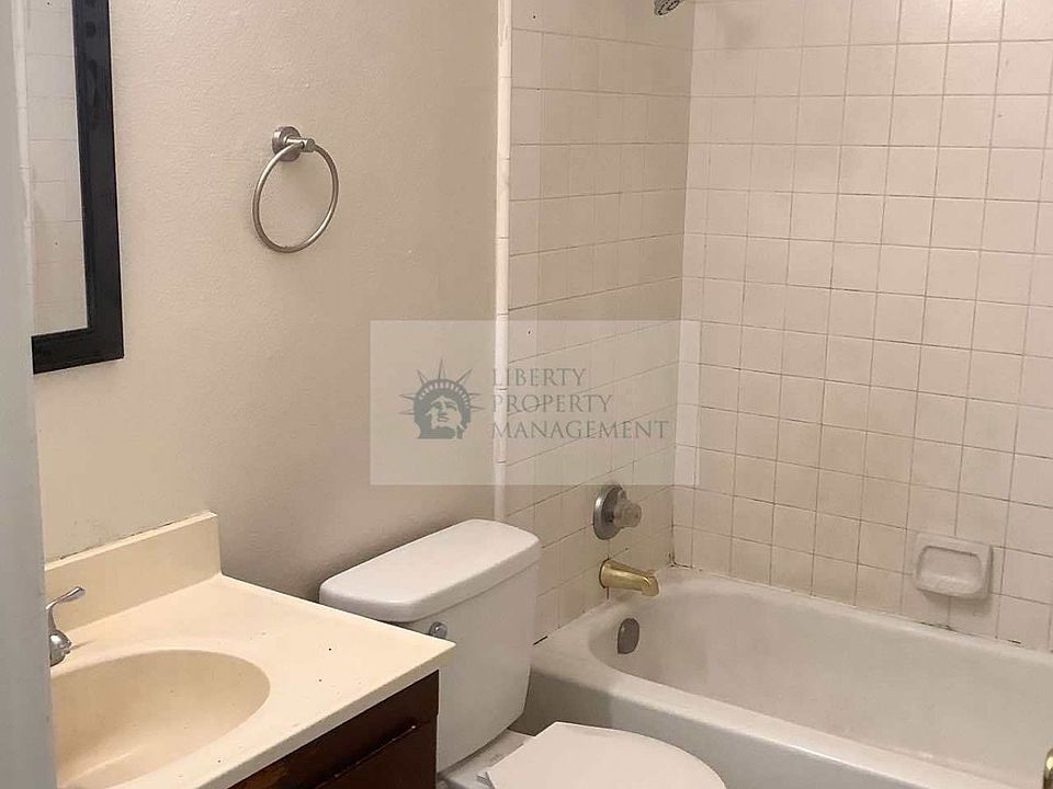2nd image of 185 E 13th St #16
