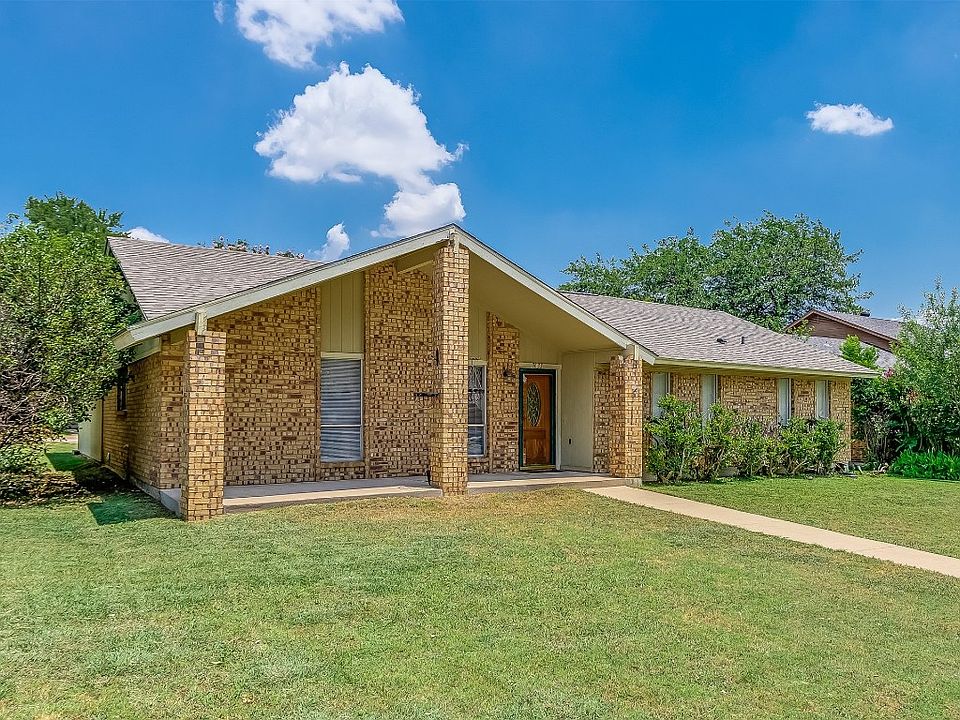 1st image of 3633 S Marwick Dr
