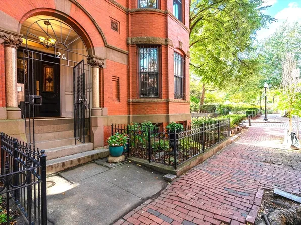 26 Wellington St APT 3, Boston, MA 02118