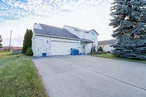 1st image of 3611 Winding River Ct
