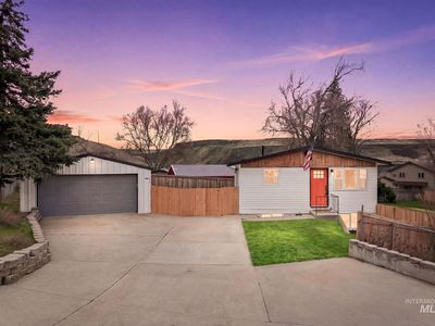 6123 S Brian Way, Boise, ID, 83716
