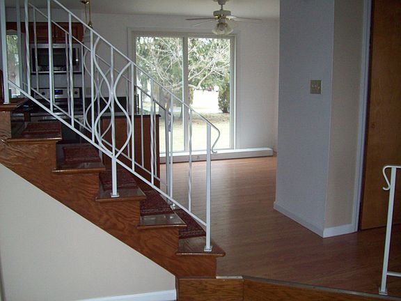 2nd image of 22 Ulenski Dr #Duplex
