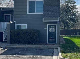 2910 Glenwood Dr, Boulder, CO 80301