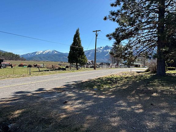 5th image of 17347 Mountain View Rd