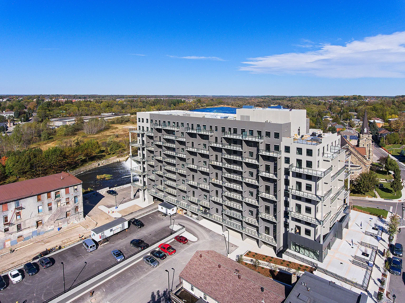 Riverview Apartments — Photo 2